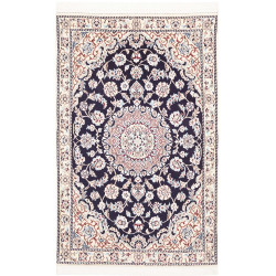 Nain 9la 82x130 Cm Nain 9la, Persia, Wool And Silk,