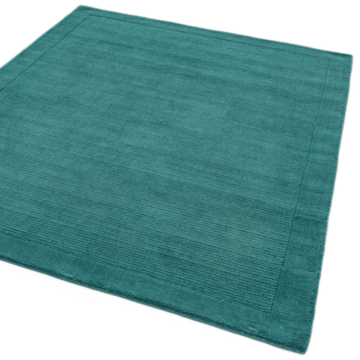 Tappeto York geometrico verde scuro e verde petr