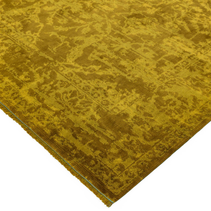 Tappeto Zehraya medaglione floreale giallo e oro
