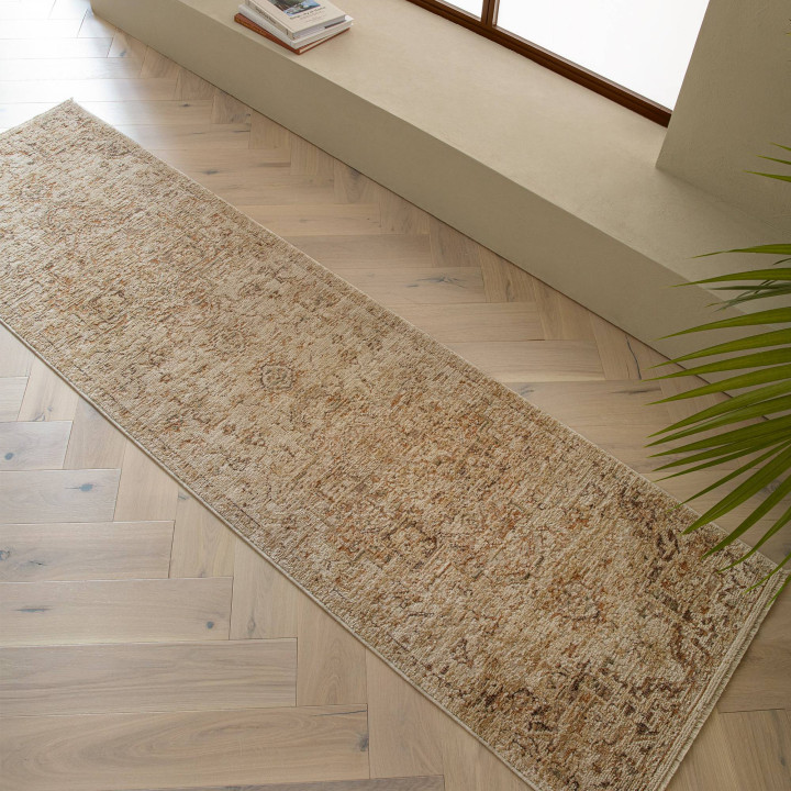 Rug Heriz non-floral medallion beige brown rust