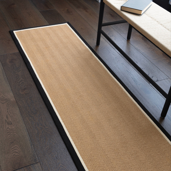 Tappeto Bordo geometrico beige e nero 120x170 cm