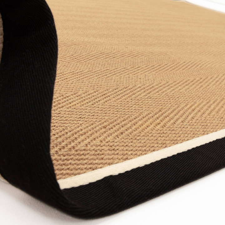 Tappeto Bordo geometrico beige e nero 160x230 cm