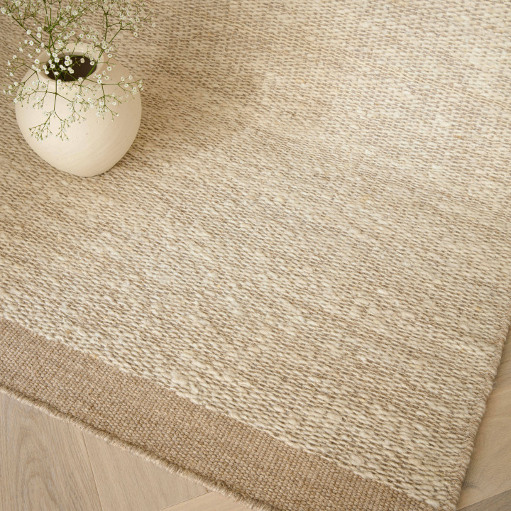 Rug Lima plain beige sand light taupe 200x290 cm