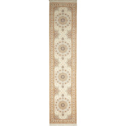 Isfahan 87x398 Cm Isfahan, Persia, Wool And Silk,