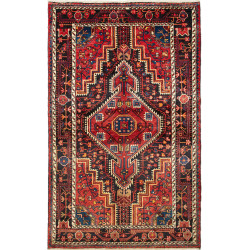 113x186 Cm Shiraz, Persia. Wool (warp: Wool/Cotton).