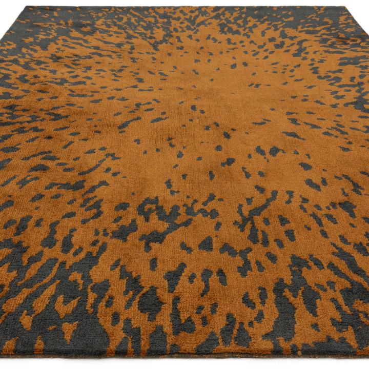 Tappeto Wilder astratto rame e grigio antracite