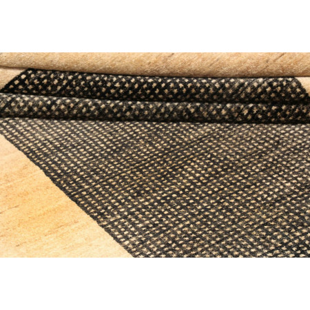 Hand Made Rug Essenzia Pakistan 150x200 Beige A