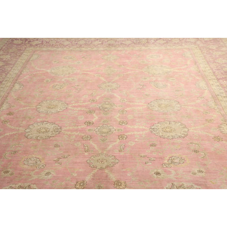 Hand Made Rug Floralia Pakistan 305x419 Pink Be