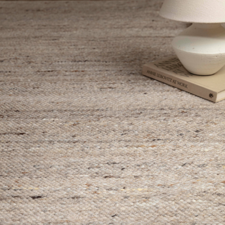 Tappeto Birkdale tinta unita beige e avorio 120x
