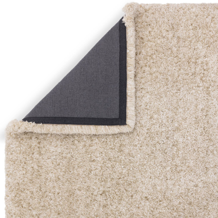Tappeto Barnaby tinta unita beige sabbia e neutr