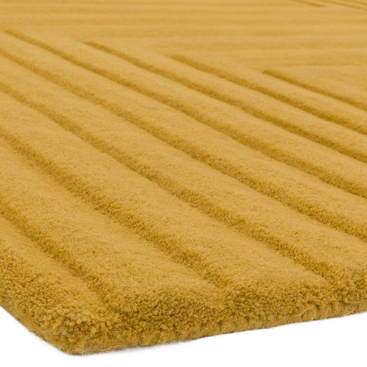 Rug Form geometric yellow gold 160x230 cm