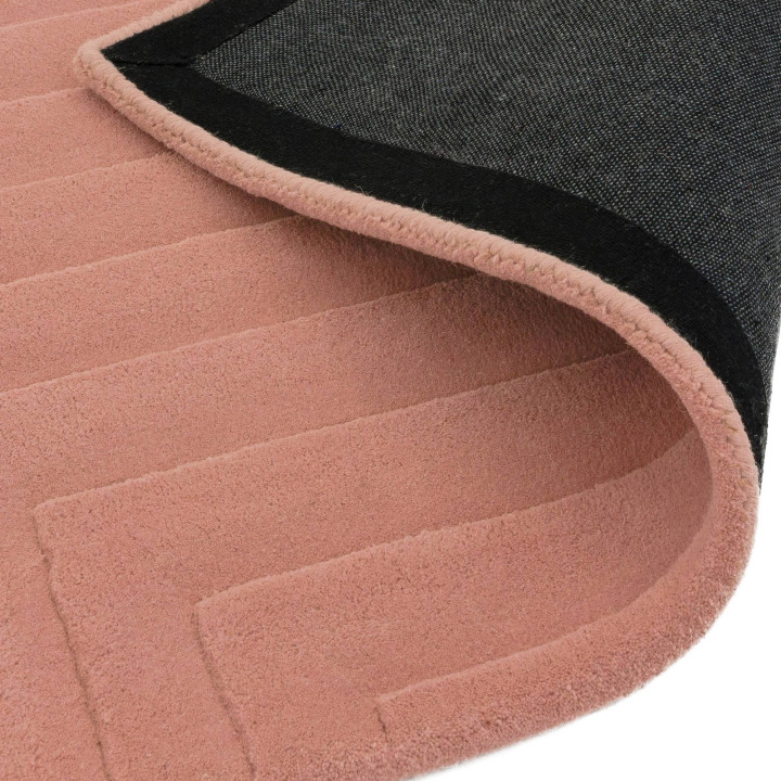 Rug Form geometric dusty pink 160x230 cm